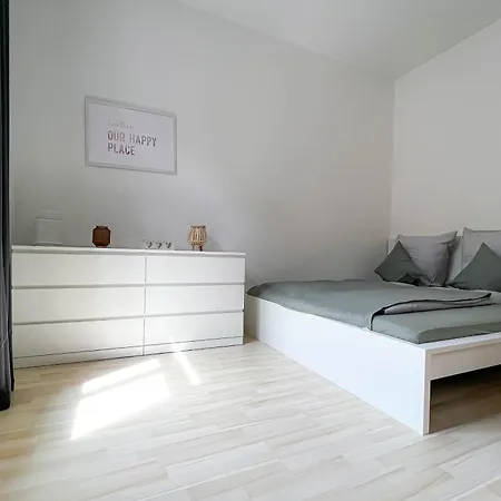 Life Zentrum 茨维考